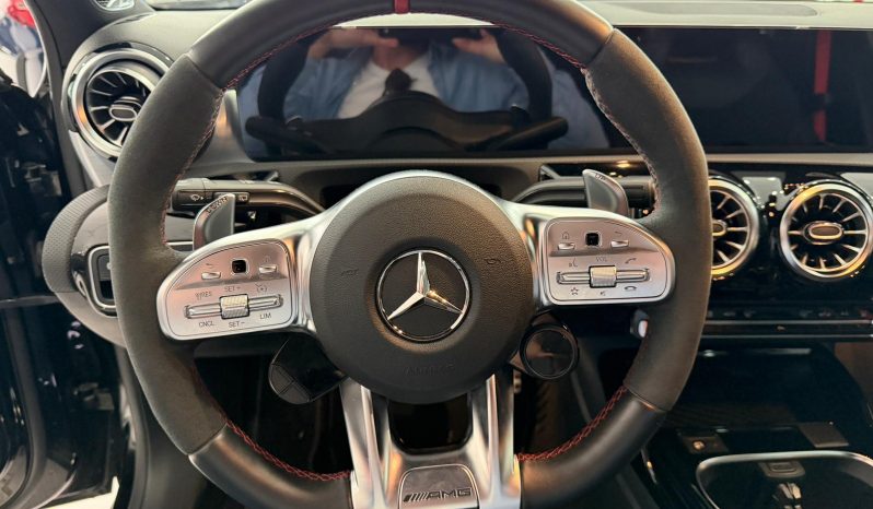 
								MERCEDES-BENZ Clase A MercedesAMG A 35 4MATIC completo									