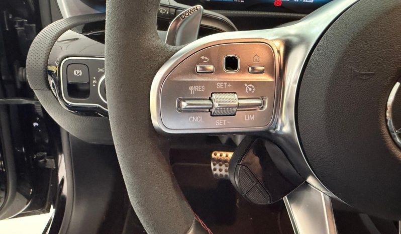 
								MERCEDES-BENZ Clase A MercedesAMG A 35 4MATIC completo									