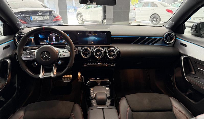 
								MERCEDES-BENZ Clase A MercedesAMG A 35 4MATIC completo									