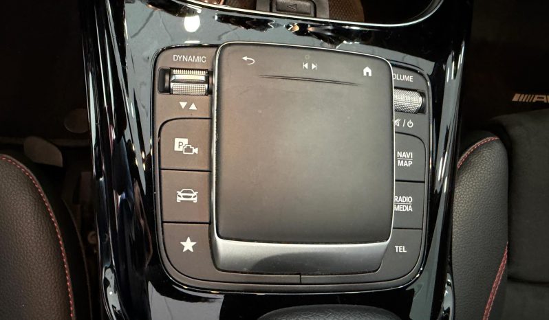 
								MERCEDES-BENZ Clase A MercedesAMG A 35 4MATIC completo									