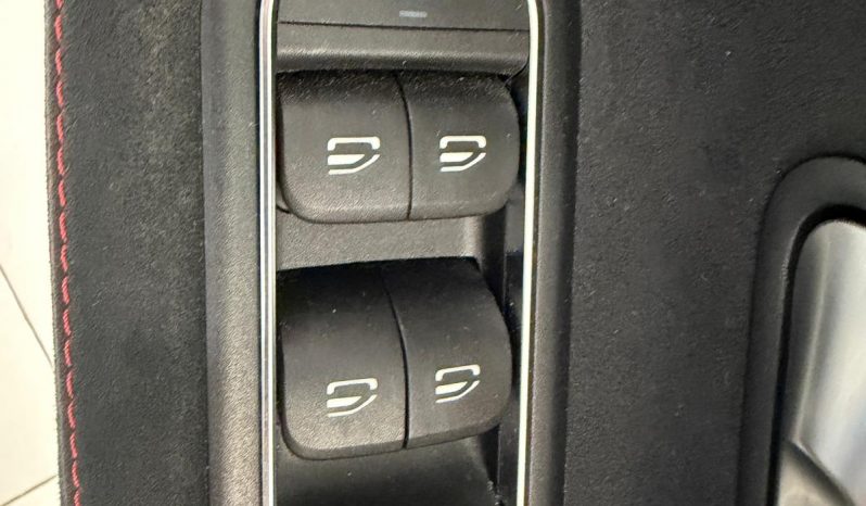 
								MERCEDES-BENZ Clase A MercedesAMG A 35 4MATIC completo									