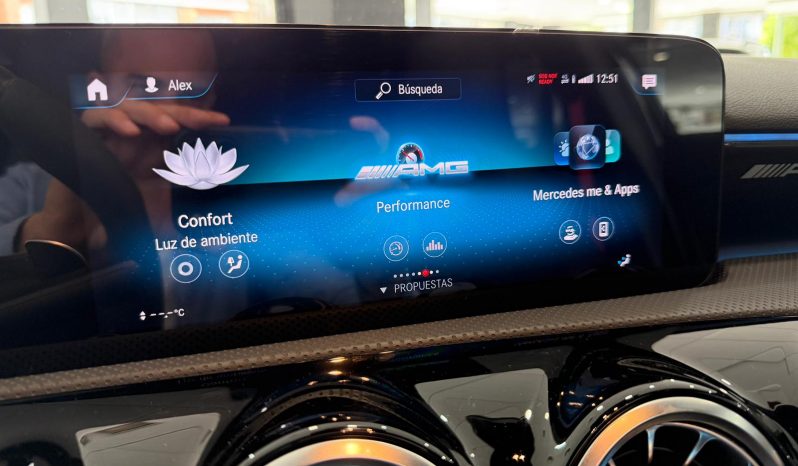 
								MERCEDES-BENZ Clase A MercedesAMG A 35 4MATIC completo									