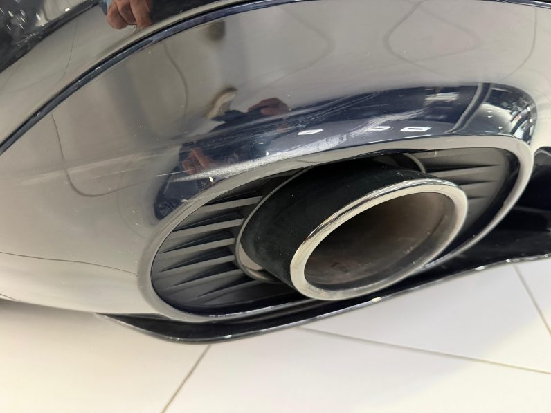 
								MERCEDES-BENZ Clase A MercedesAMG A 35 4MATIC completo									