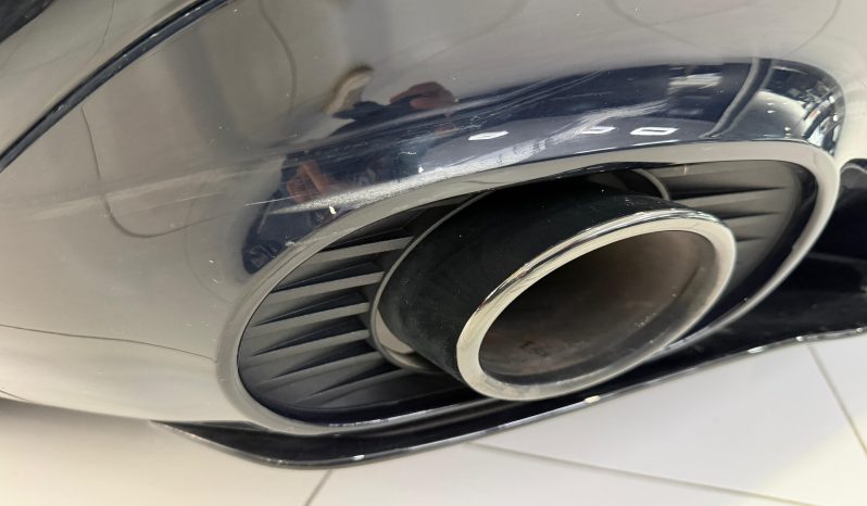 
								MERCEDES-BENZ Clase A MercedesAMG A 35 4MATIC completo									