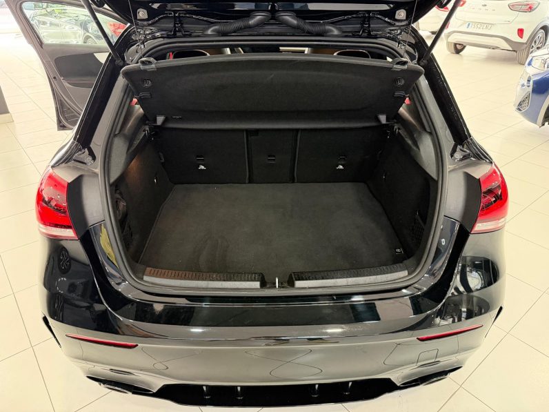 
								MERCEDES-BENZ Clase A MercedesAMG A 35 4MATIC completo									