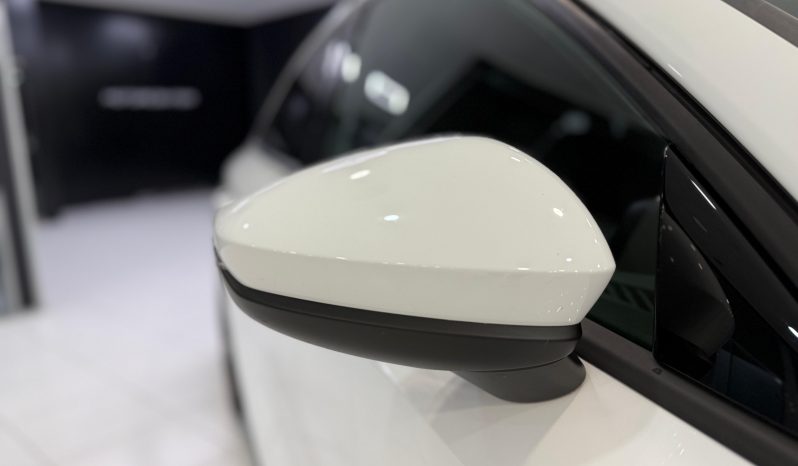 
								AUDI A3 Sedan S line 35 TFSI S tronic completo									