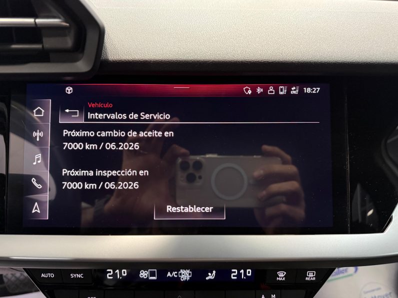 
								AUDI A3 Sedan S line 35 TFSI S tronic completo									