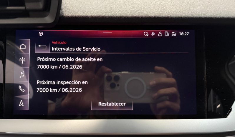 
								AUDI A3 Sedan S line 35 TFSI S tronic completo									