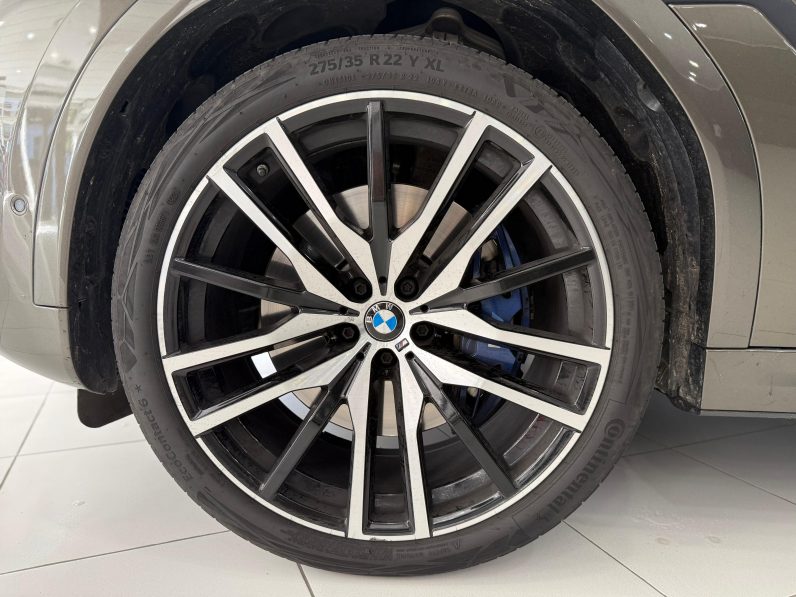 
								BMW X6 xDrive30d completo									