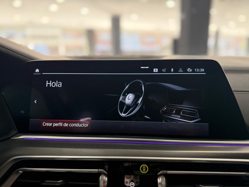 
								BMW X6 xDrive30d completo									