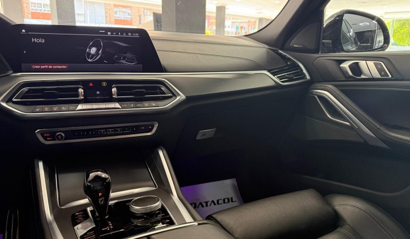 
								BMW X6 xDrive30d completo									