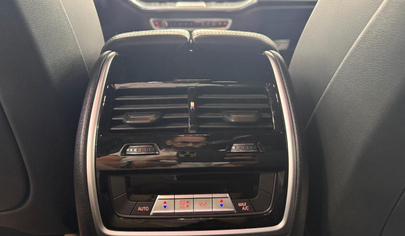 
								BMW X6 xDrive30d completo									