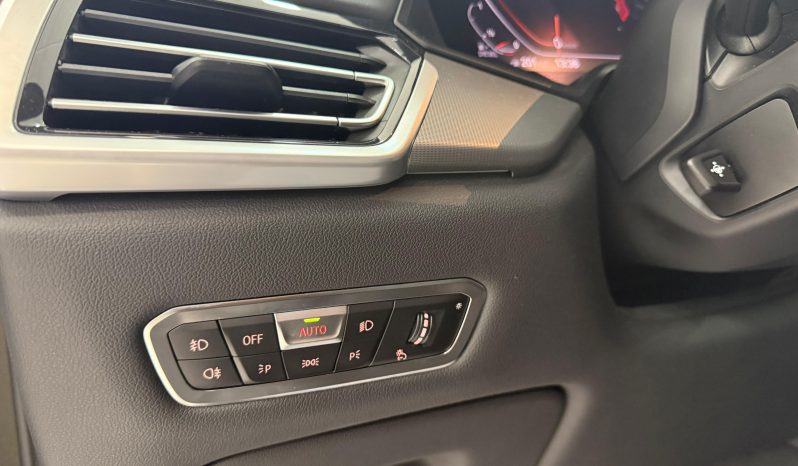 
								BMW X6 xDrive30d completo									