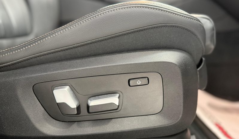 
								BMW X6 xDrive30d completo									