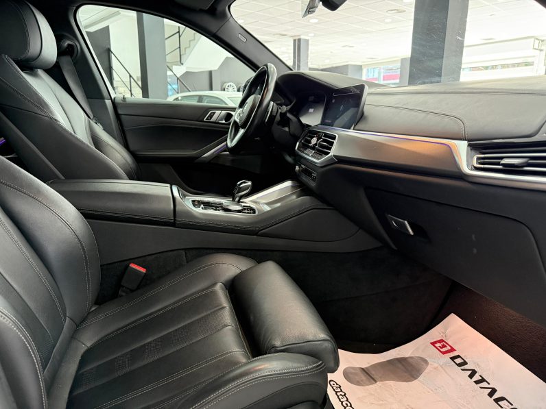 
								BMW X6 xDrive30d completo									