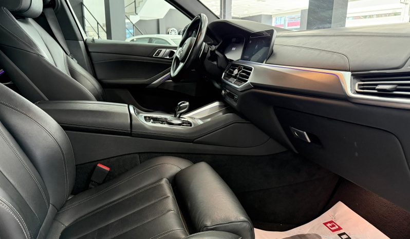 
								BMW X6 xDrive30d completo									