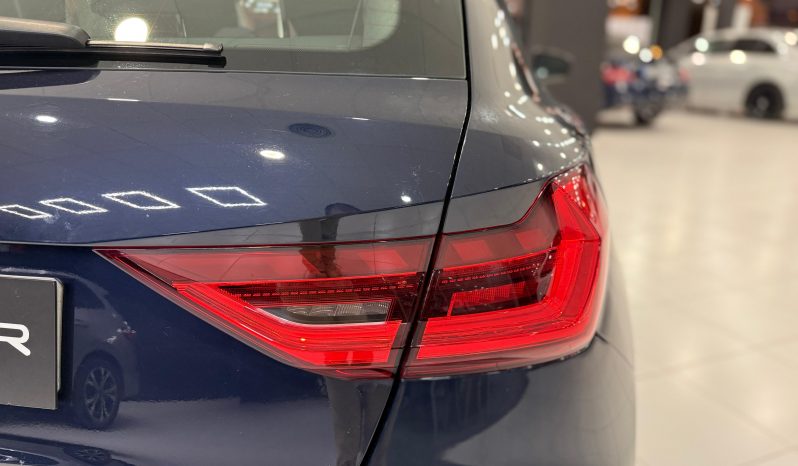 
								AUDI A1 Sportback Advanced 30 TFSI completo									