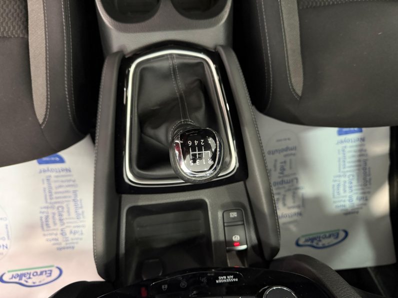 
								NISSAN QASHQAI DIGT 140 CV E6D NSTYLE completo									