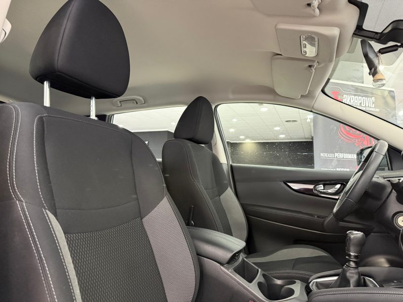 
								NISSAN QASHQAI DIGT 140 CV E6D NSTYLE completo									
