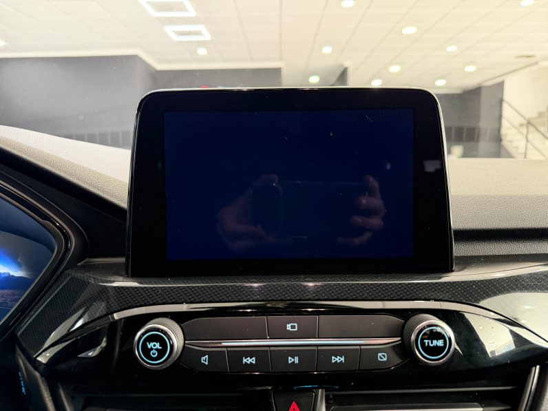 
								FORD Kuga STLine 2.5 Duratec FHEV Auto completo									