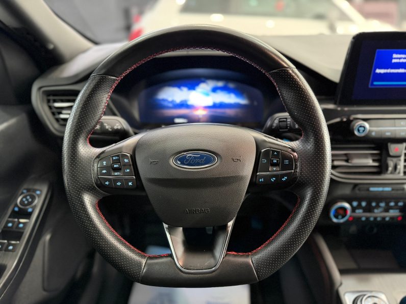 
								FORD Kuga STLine 2.5 Duratec FHEV Auto completo									