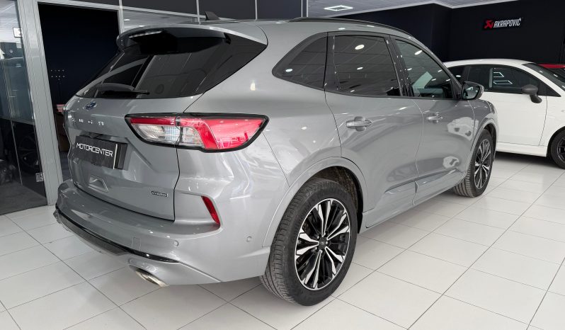 
								FORD Kuga STLine 2.5 Duratec FHEV Auto completo									