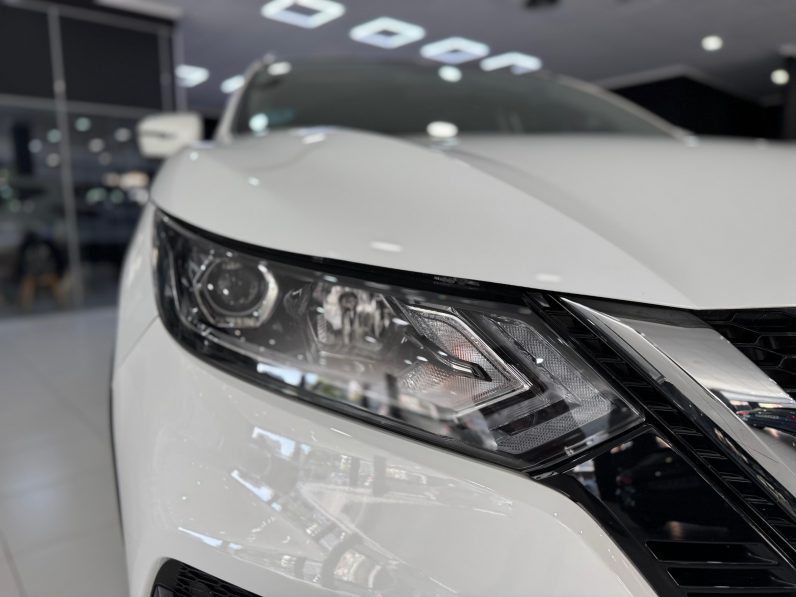 
								NISSAN QASHQAI dCi 115 CV E6D DCT NCONNECTA completo									