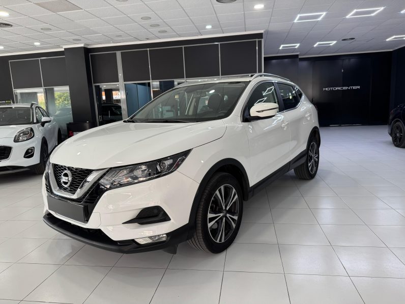 
								NISSAN QASHQAI dCi 115 CV E6D DCT NCONNECTA completo									