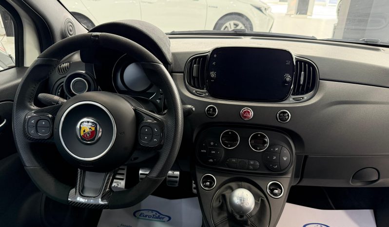 
								ABARTH 500 695 1.4 16v TJet 180 CV completo									