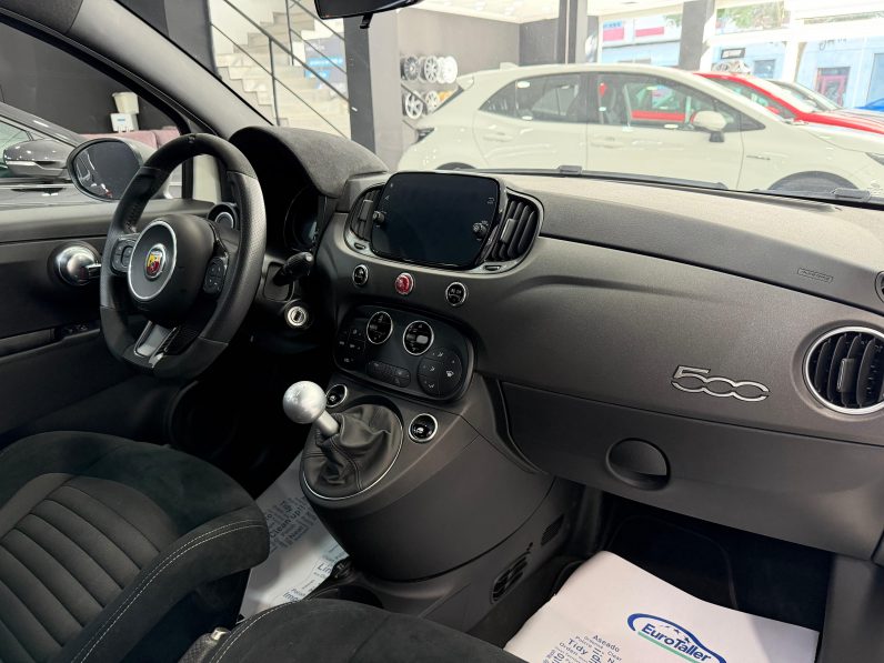 
								ABARTH 500 695 1.4 16v TJet 180 CV completo									