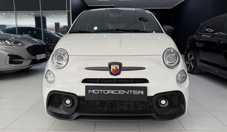 
								ABARTH 500 695 1.4 16v TJet 180 CV completo									