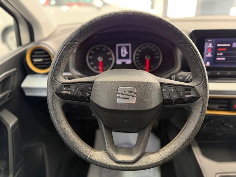 
								SEAT Ibiza 1.0 MPI Reference Plus completo									