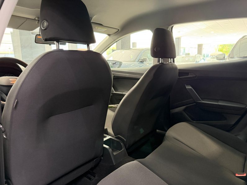 
								SEAT Ibiza 1.0 MPI Reference Plus completo									