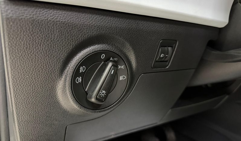 
								SEAT Ibiza 1.0 MPI Reference Plus completo									