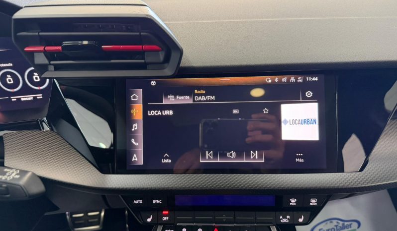 
								AUDI A3 RS3 Sedan TFSI quattro S tronic completo									