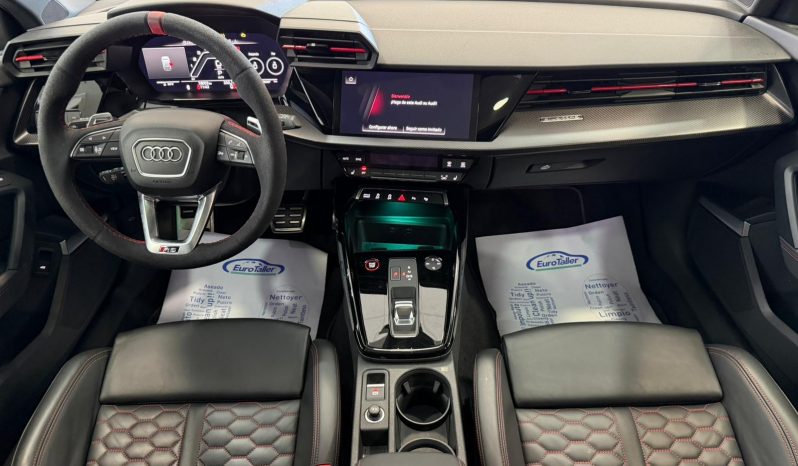 
								AUDI A3 RS3 Sedan TFSI quattro S tronic completo									