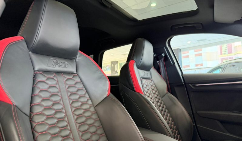 
								AUDI A3 RS3 Sedan TFSI quattro S tronic completo									