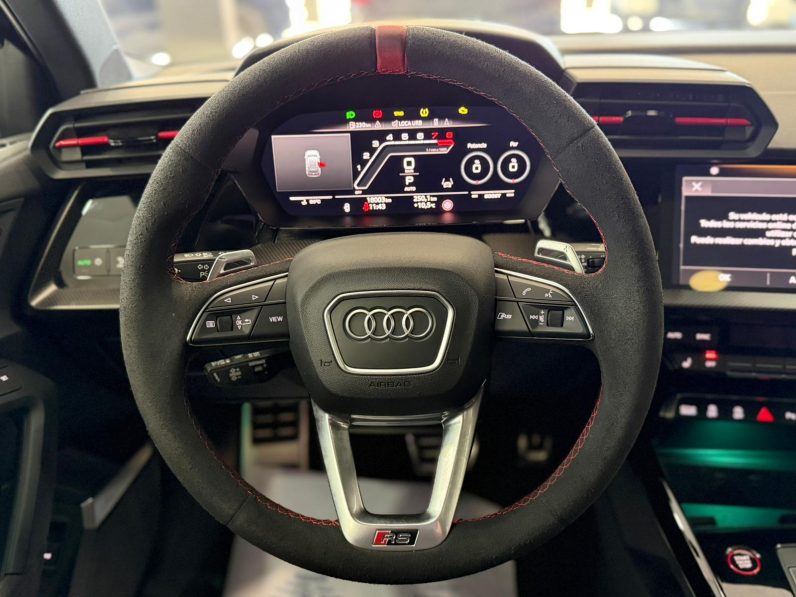 
								AUDI A3 RS3 Sedan TFSI quattro S tronic completo									