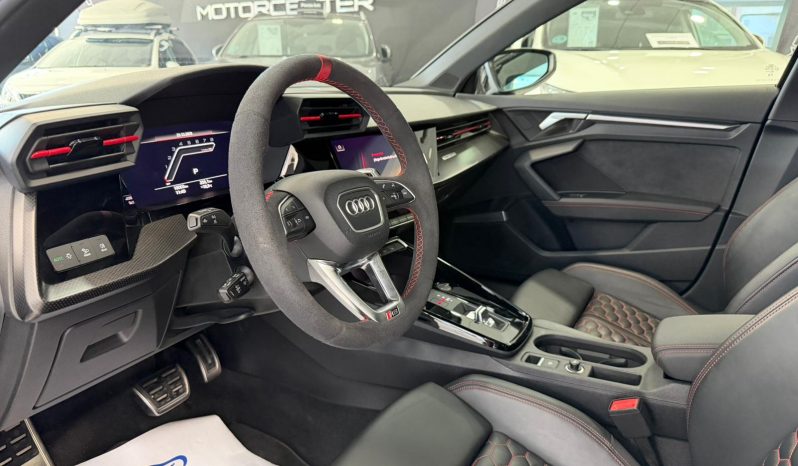 
								AUDI A3 RS3 Sedan TFSI quattro S tronic completo									