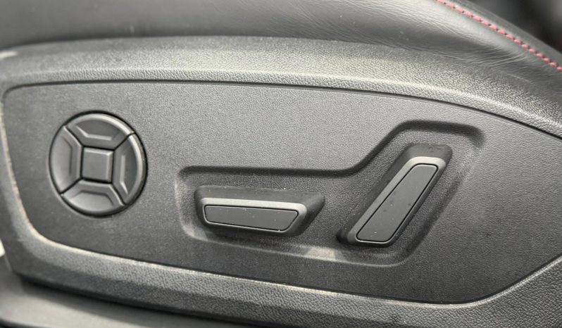 
								AUDI A3 RS3 Sedan TFSI quattro S tronic completo									