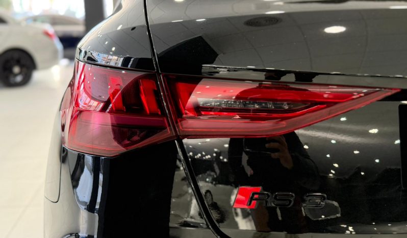 
								AUDI A3 RS3 Sedan TFSI quattro S tronic completo									