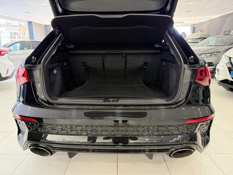 
								AUDI A3 RS3 Sedan TFSI quattro S tronic completo									