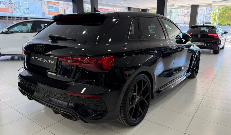 
								AUDI A3 RS3 Sedan TFSI quattro S tronic completo									