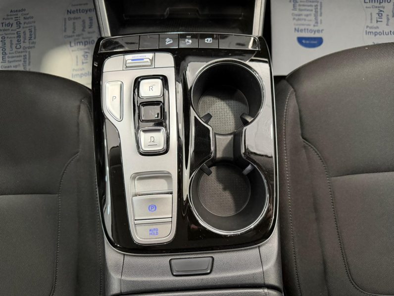 
								HYUNDAI Tucson 1.6 TGDI HEV Maxx Sky Auto completo									