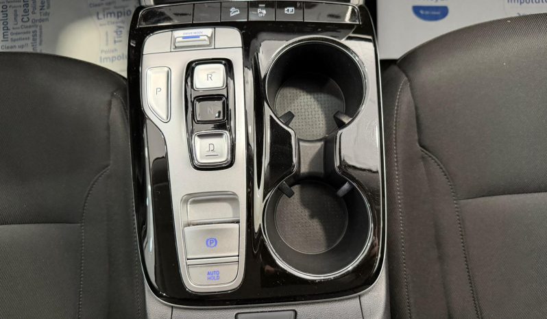 
								HYUNDAI Tucson 1.6 TGDI HEV Maxx Sky Auto completo									