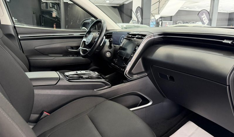 
								HYUNDAI Tucson 1.6 TGDI HEV Maxx Sky Auto completo									