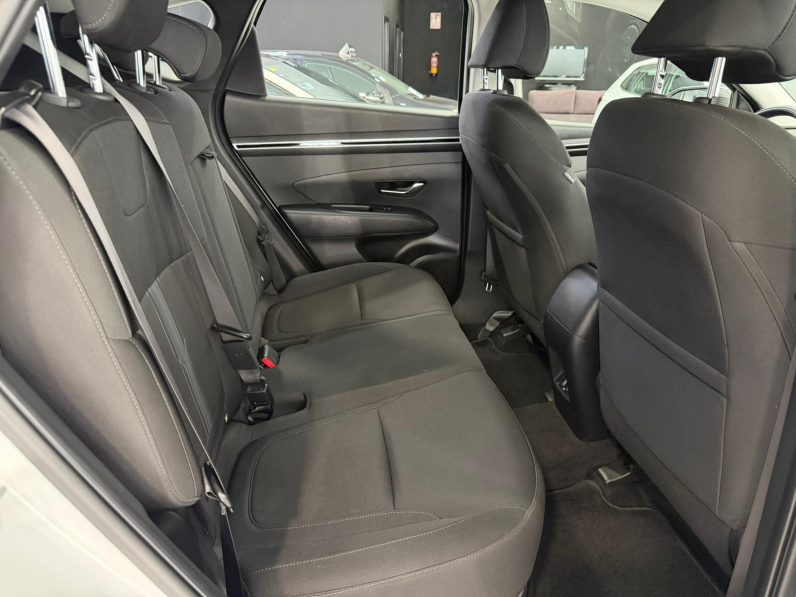 
								HYUNDAI Tucson 1.6 TGDI HEV Maxx Sky Auto completo									