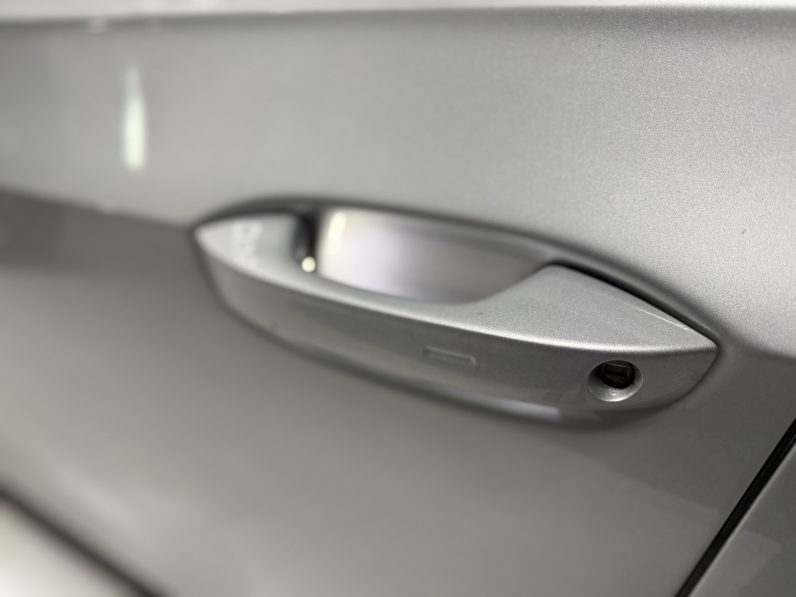 
								VOLKSWAGEN Golf GTI Clubsport 2.0 TSI DSG completo									