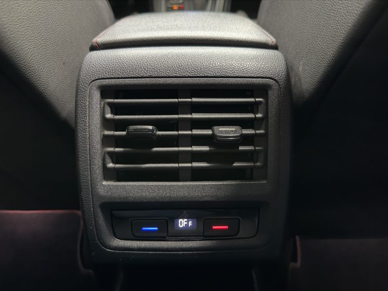 
								VOLKSWAGEN Golf GTI Clubsport 2.0 TSI DSG completo									