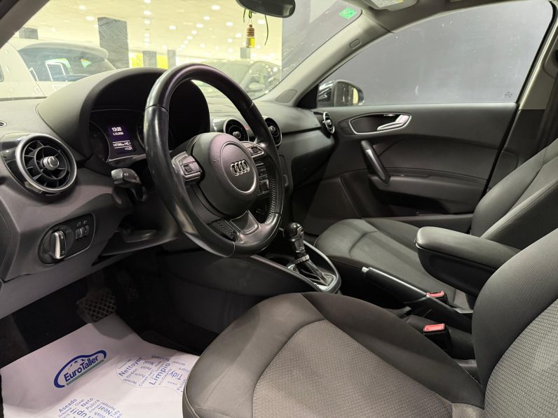 
								AUDI A1 Sportback 1.0 TFSI 95CV Adrenalin completo									